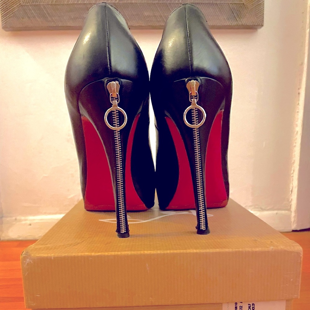 Christian Louboutin Pumps